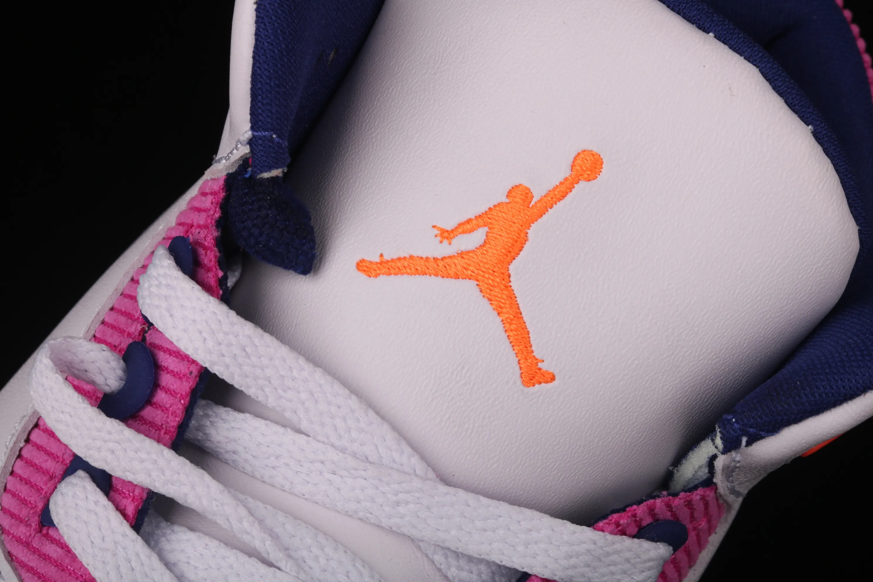 All categories Air Jordan Jordan series basketball shoes Air Jordan 3 Air Jordan Brand Air Jordan 3 GS AJ3 Joe 3 burst pink and purple first layer basketball shoes 441140-500
